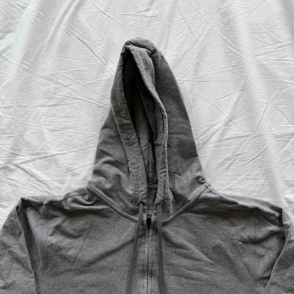 Mack Weldon Full Zip‎ Hoodie in Grey Heather in Size L